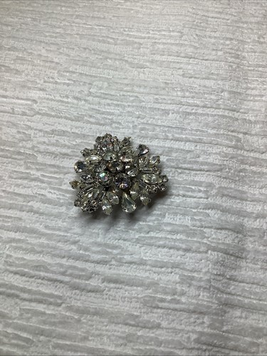 Azub rhinestone brooch - azub,